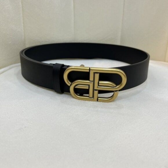 Valencia ha Deluxe Black Leather Accessory - Picture 1 of 5